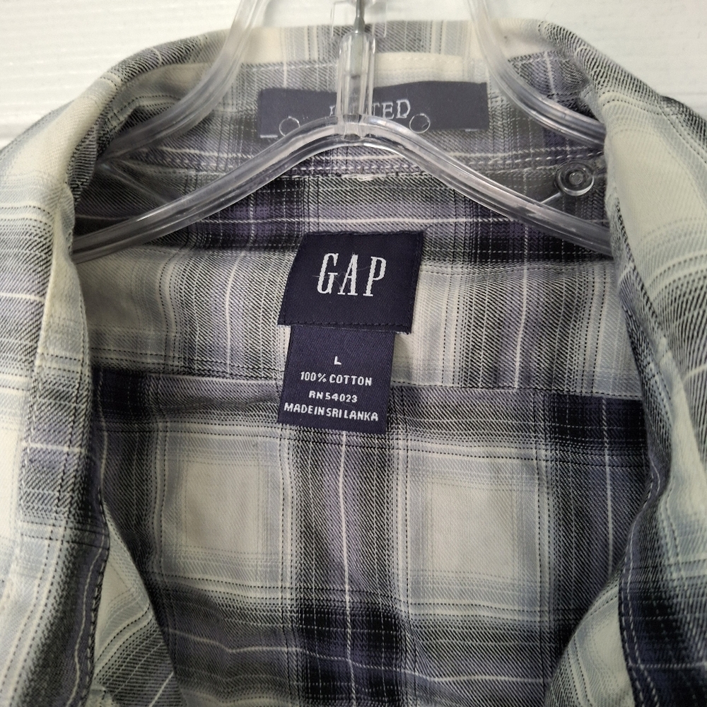 4/$20 GAP Blue and White Plaid Button Down Long Sleeve Shirt Size L